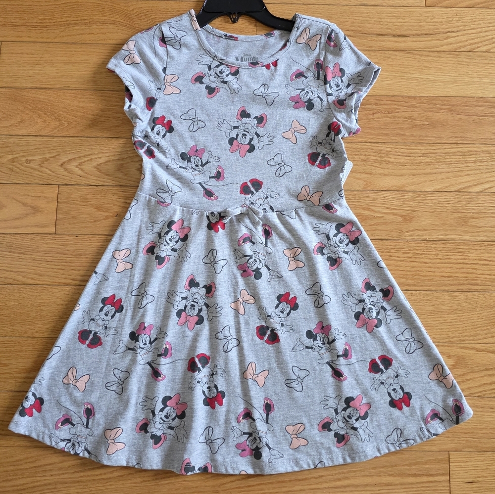 Disney Minnie Mouse Casual Short Sleeve Sundress, Large 10-12, Gray, Pink & Red
